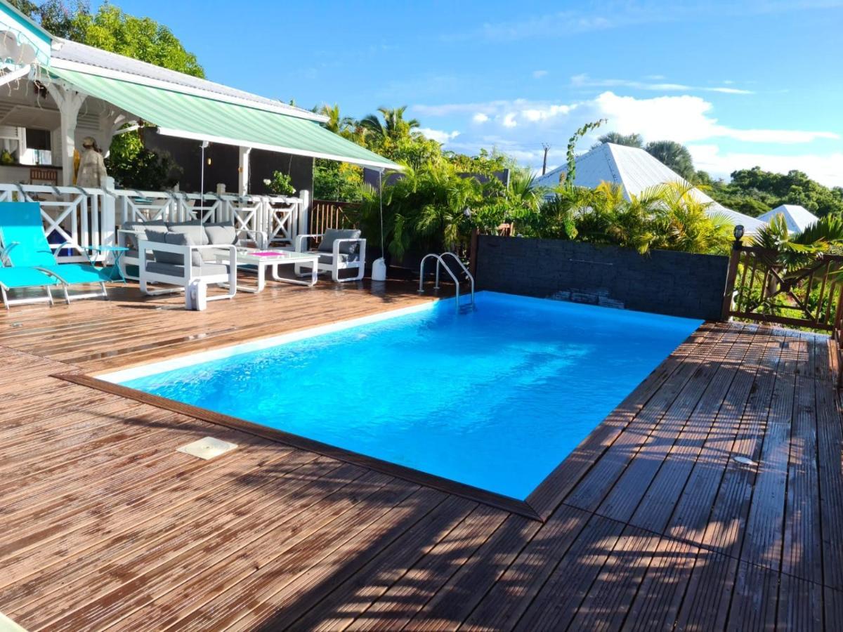 サン・フランソワ Desir Tropical Bed & Breakfast エクステリア 写真